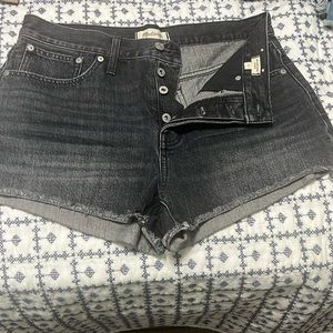 Madewell relaxed denim shorts.